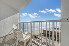 Studio with Southern Ocean Coastline View SOC 15th Floor Two Q Beds